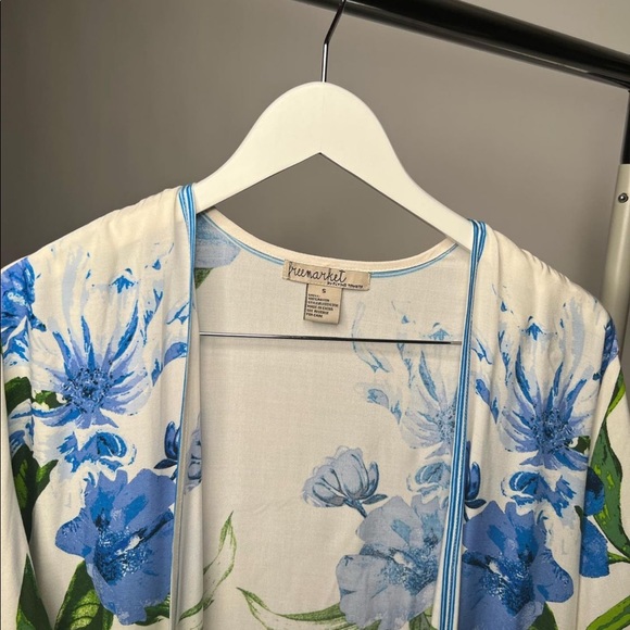 Blue and white floral cardigan - Picture 3 of 3